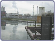 New landing stage and mooring rings start near lock